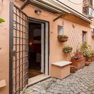 Independent With Garden Heart Of Trastevere John Cabot Roma
