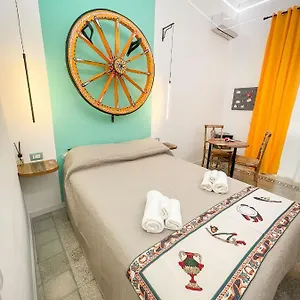 https://tiski-toski-apartments-palermo.palermohotels.org